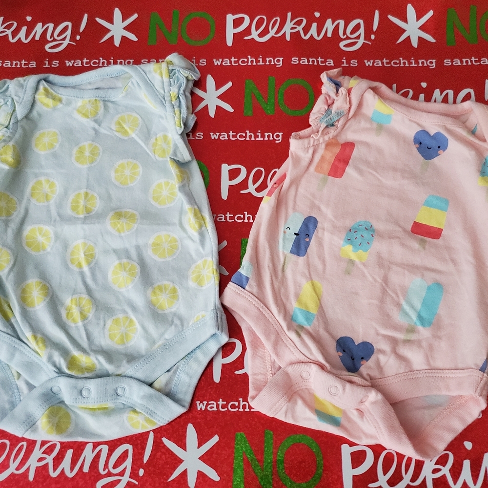 BabyGap Onesies (2 Onesies)